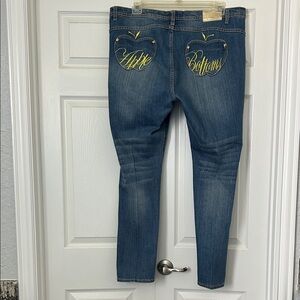 Apple Bottoms Dark Blue Skinny Jeans with Yellow Heart Embroidery